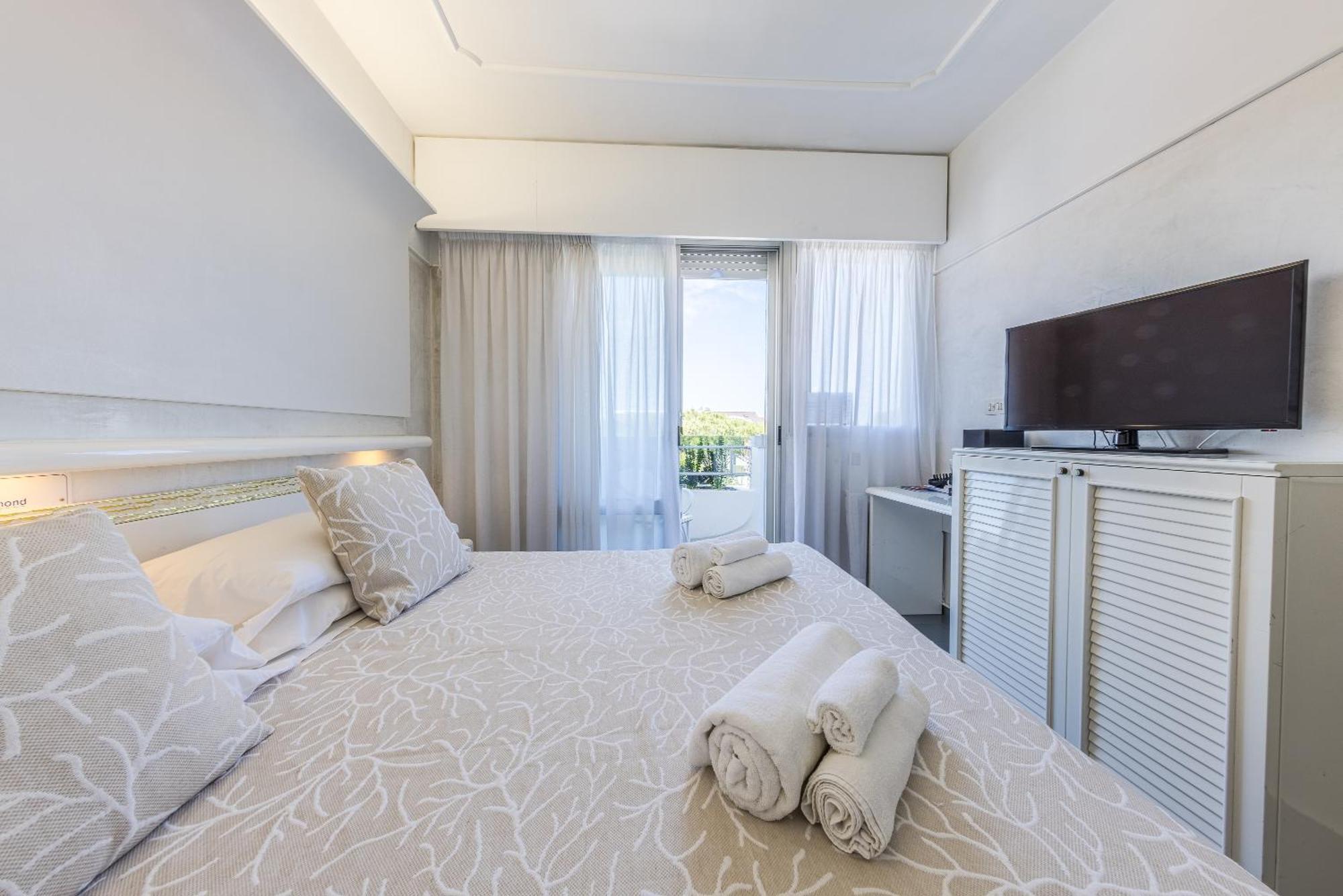 Hotel Diamond ريتشوني المظهر الخارجي الصورة